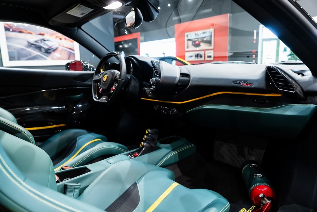 2020 Ferrari 488 Pista photo 34