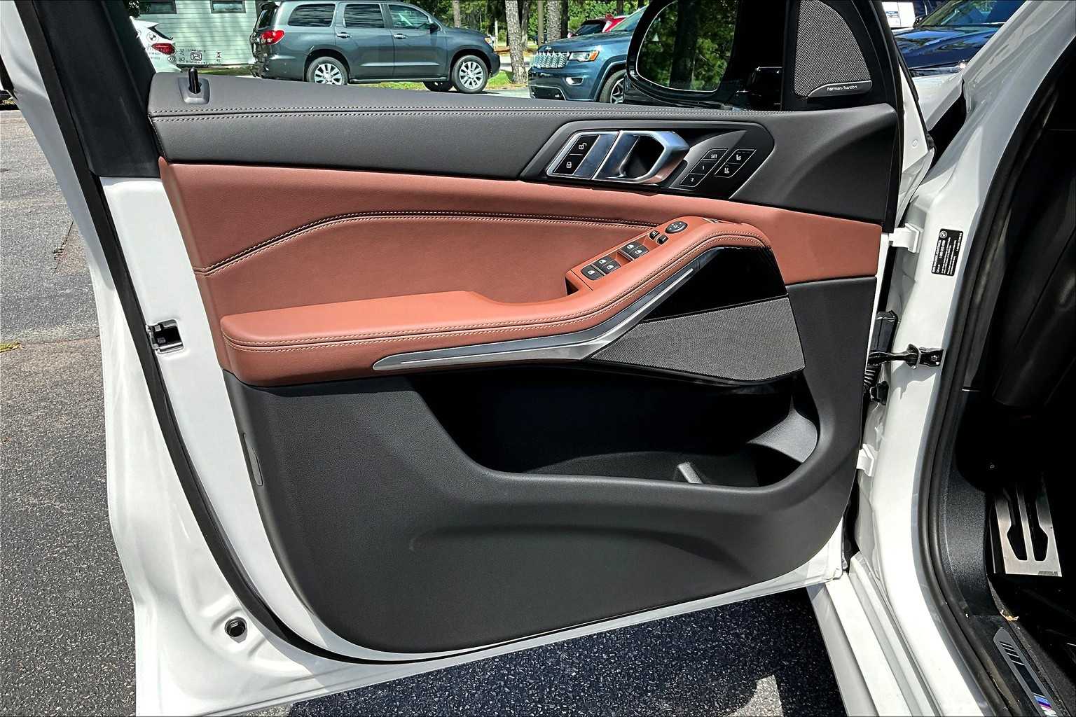 2026 Bmw X5 M60i photo 10