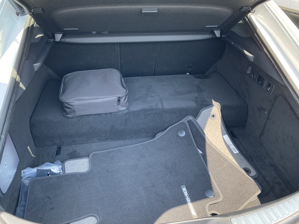 New 2024 White Mercedes-Benz S image 21