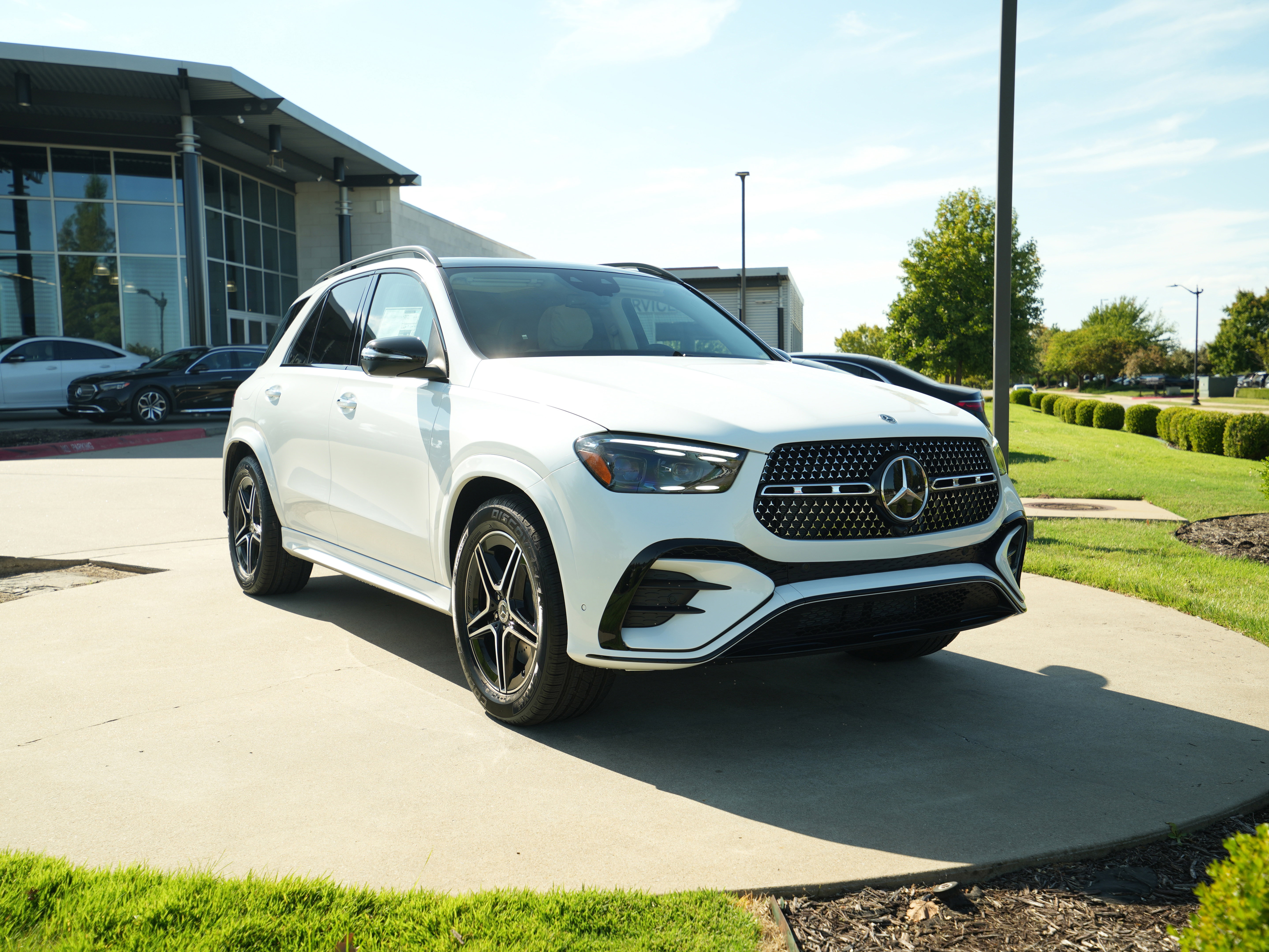 2026 Mercedes-Benz GLE GLE450's photo