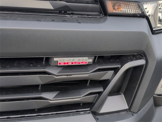 2026 Chevrolet Colorado Trail Boss photo 3