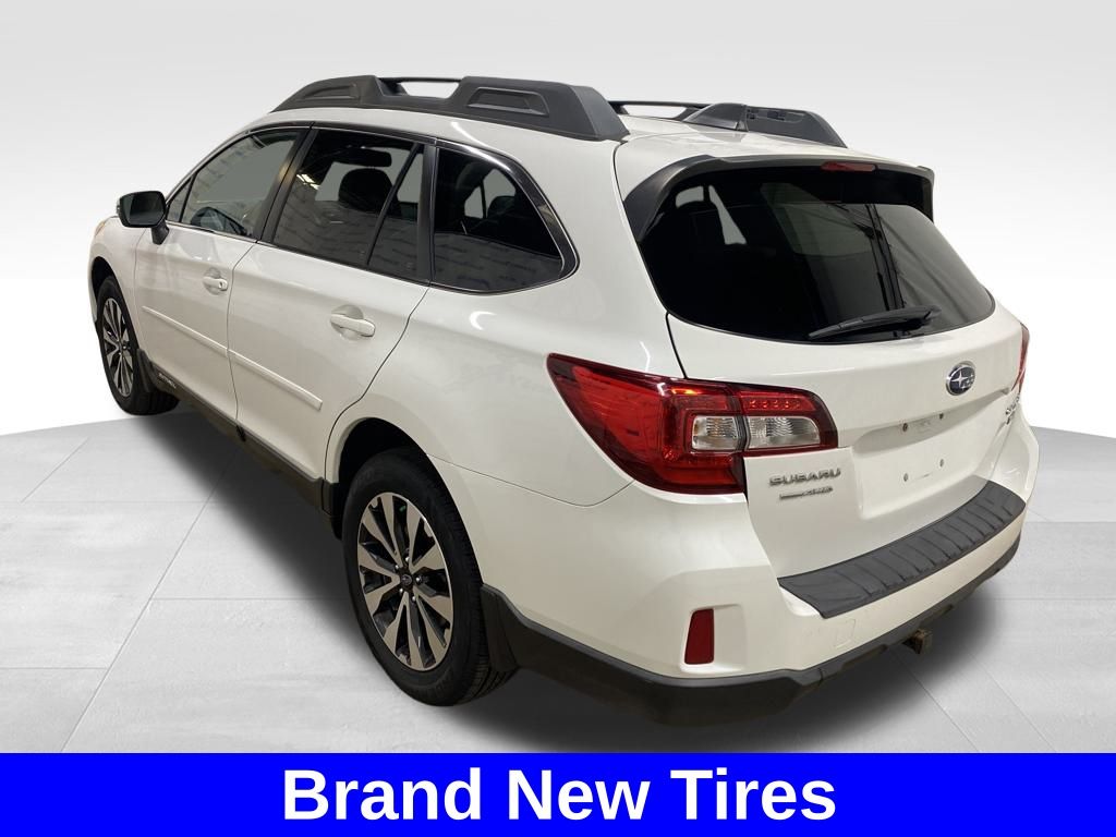 2016 Subaru Outback 3.6R Limited photo 4