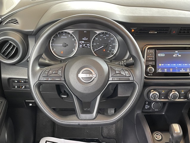 2024 Nissan Kicks S photo 14