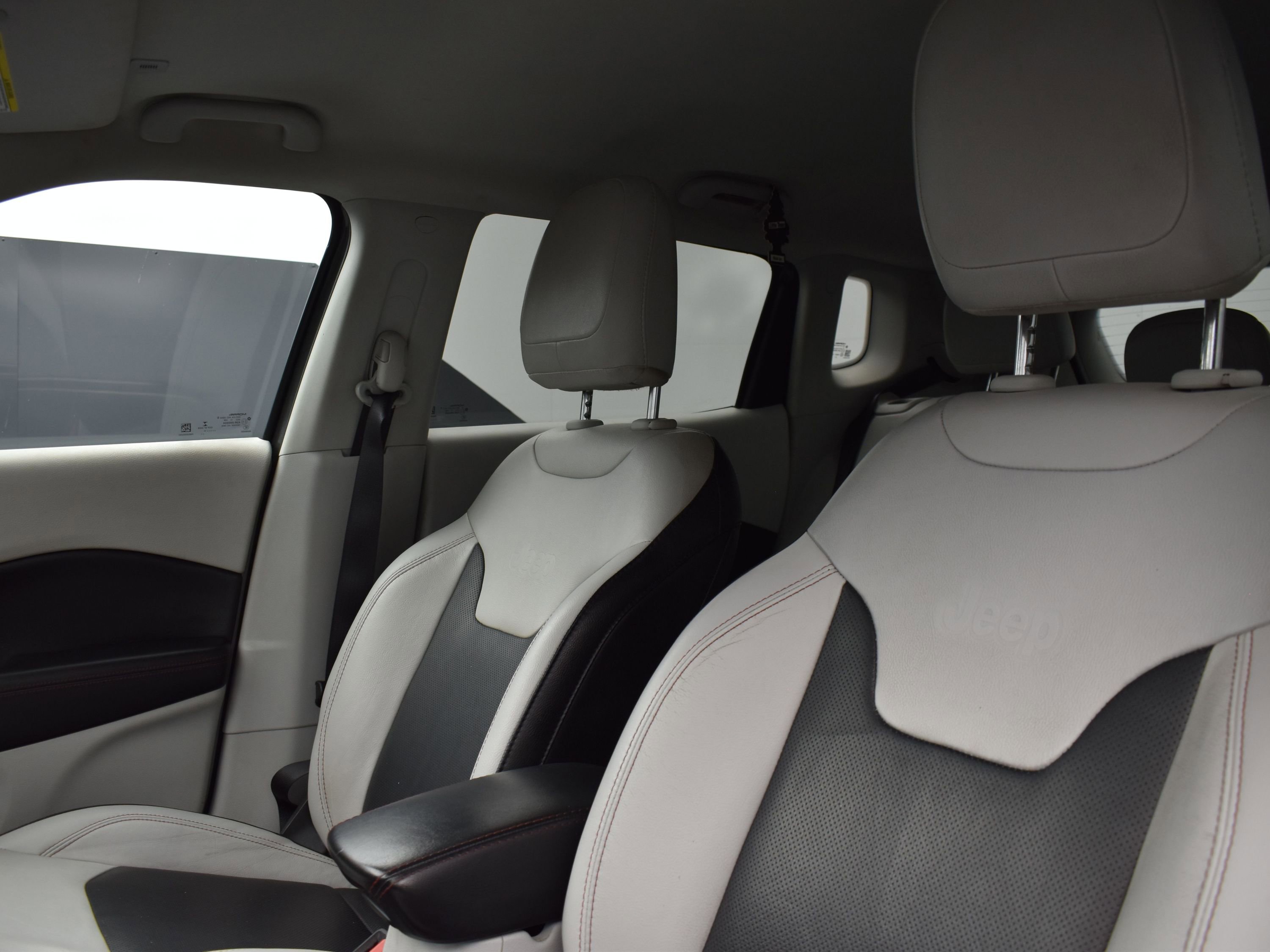 2019 Jeep Compass Limited photo 11