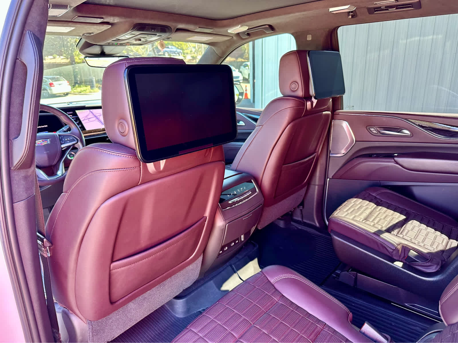 2021 Cadillac Escalade Sport Platinum photo 13