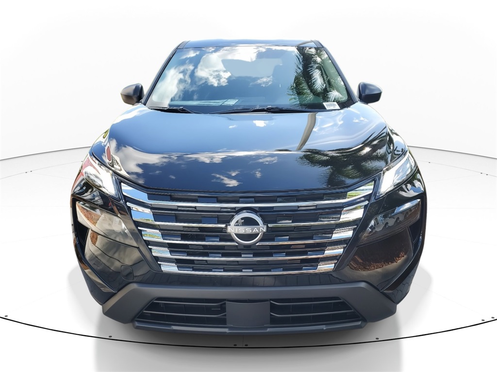 2025 Nissan Rogue S photo 3