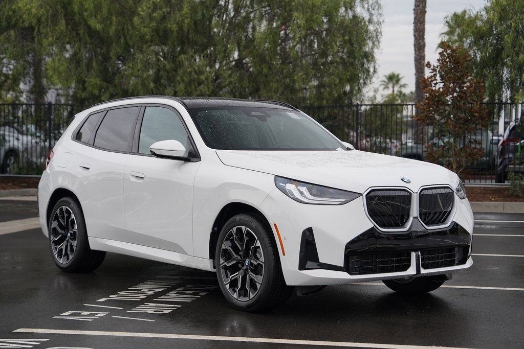 2026 BMW X3 30's photo