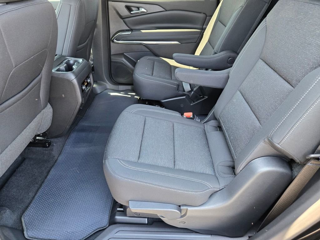 2026 Chevrolet Traverse photo 6