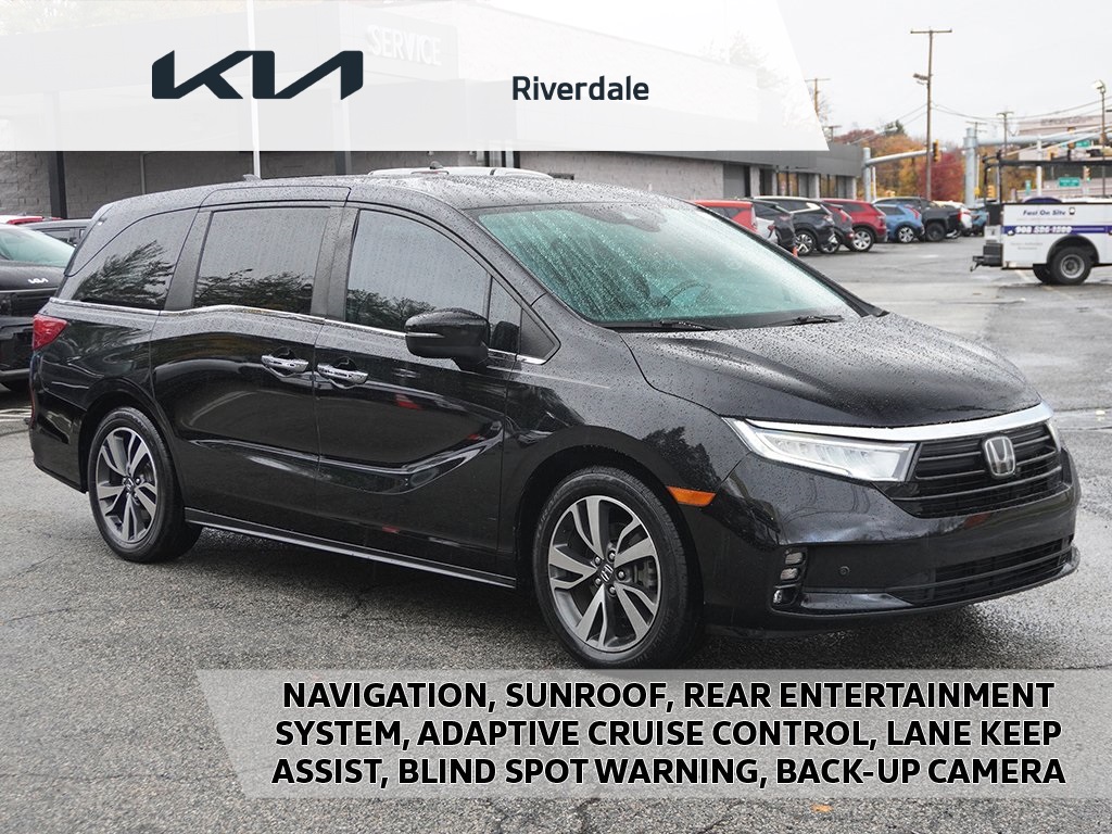 2023 Honda Odyssey Touring's photo