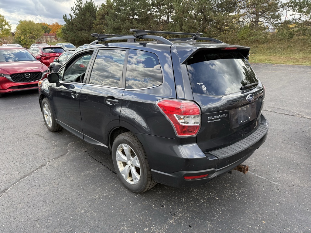 Used 2015 Subaru Forester i Limited with VIN JF2SJAKC1FH483500 for sale in Brighton, MI