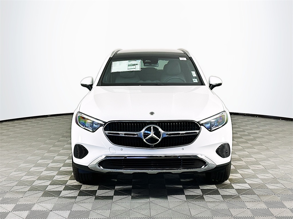 2026 Mercedes Benz GLC 300 4MATIC photo 2