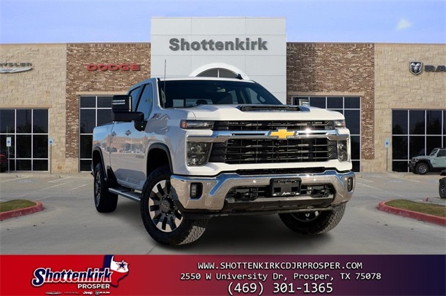 2025 Chevrolet Silverado 2500HD LT's photo