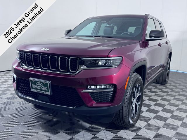 2025 Jeep Grand Cherokee Limited photo 2