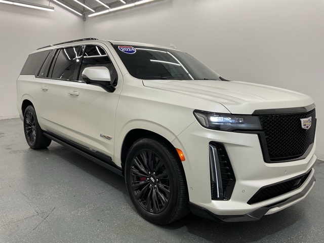 2024 Toyota RAV4 ESV V-Series photo 8