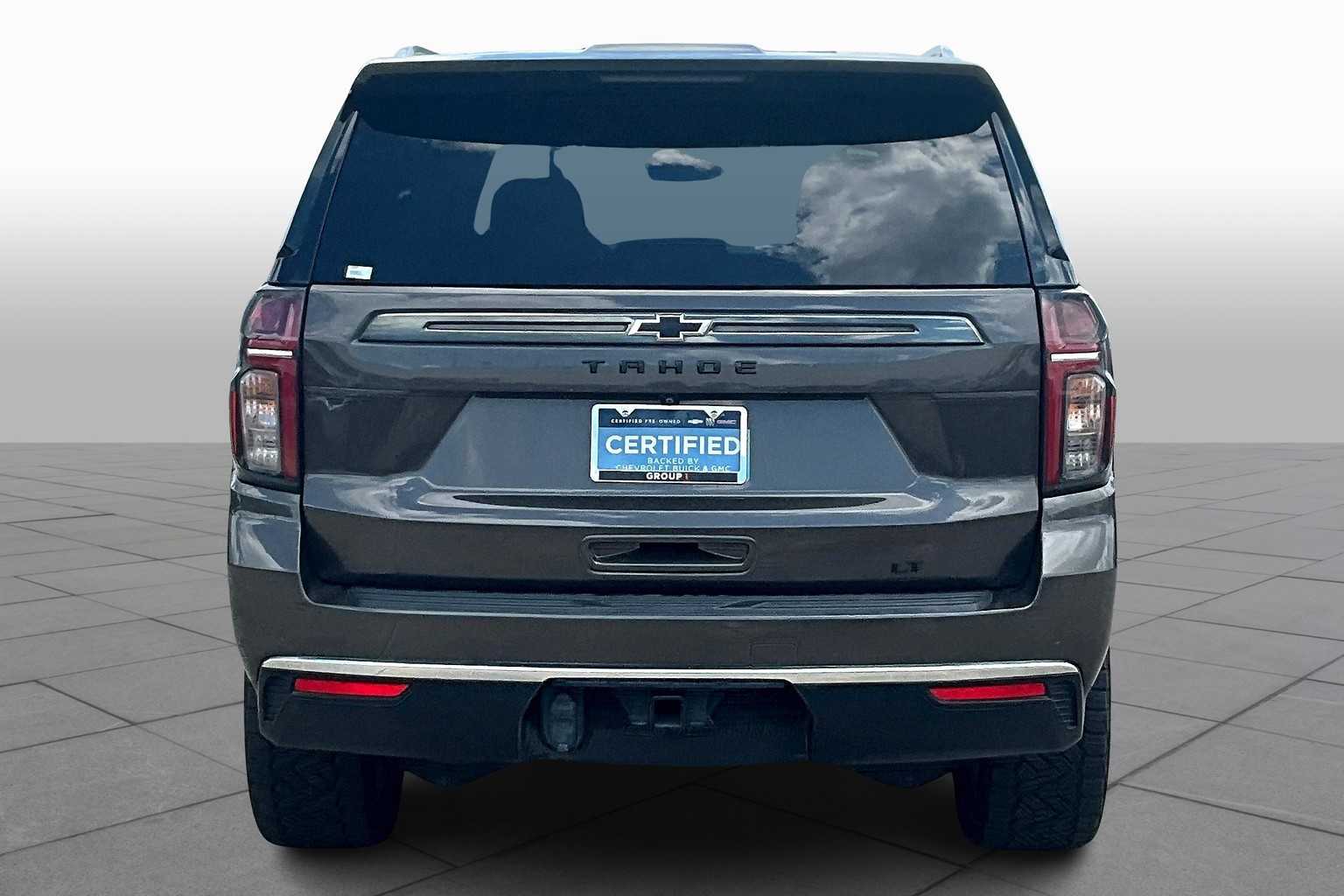 2021 Chevrolet Tahoe LT photo 3