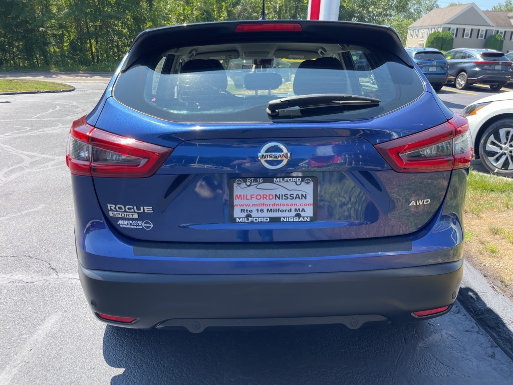 2021 Nissan Rogue Sport S photo 4
