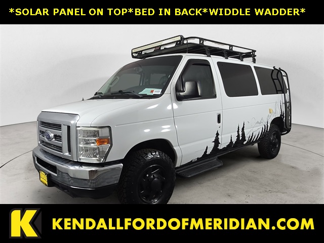 2013 Ford E-Series Econoline Wagon XLT