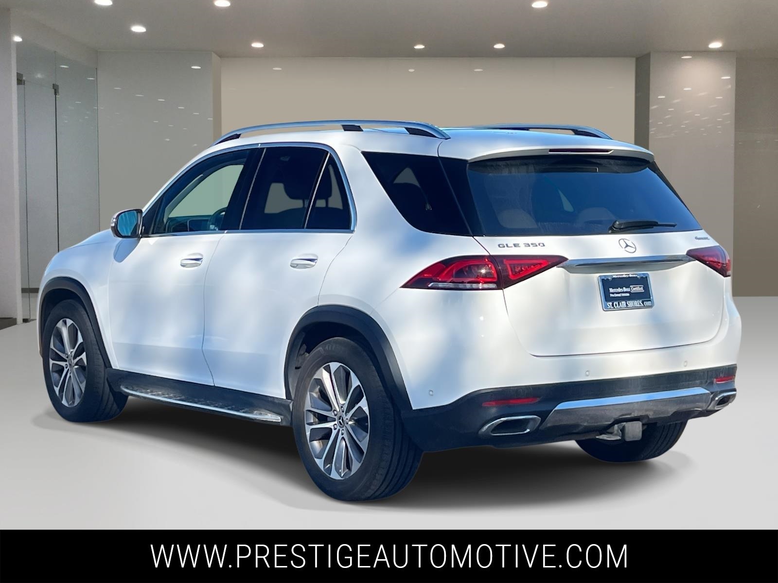 2023 Mercedes Benz GLE 350 4MATIC photo 3