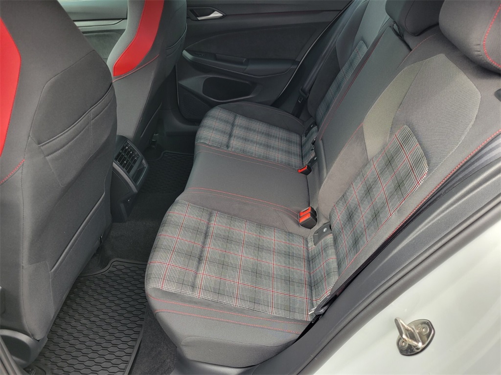 2024 Volkswagen Golf GTI S photo 11