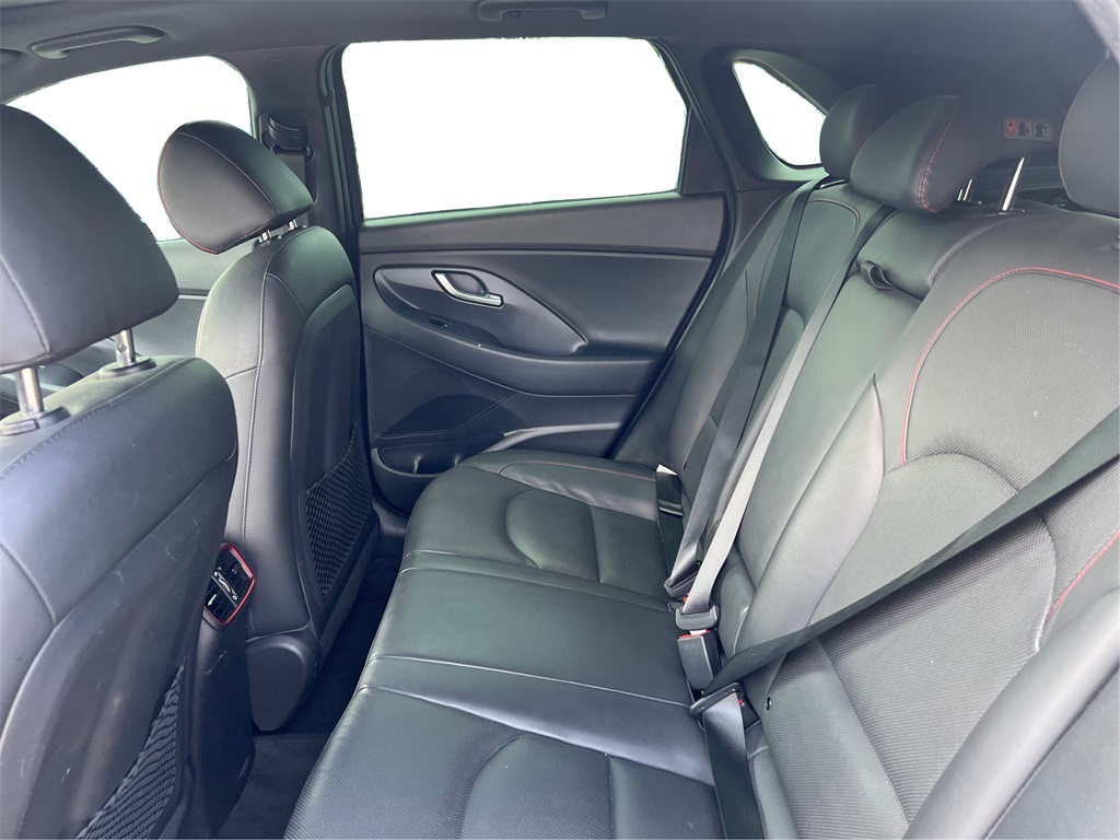 2018 Hyundai Elantra GT Sport photo 10