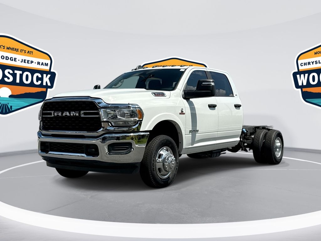 2024 RAM Ram 3500 Chassis Cab SLT's photo