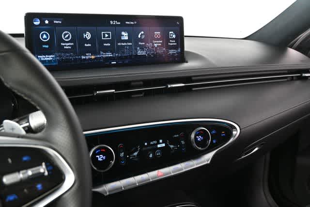 2022 Genesis GV70 3.5T Sport photo 11