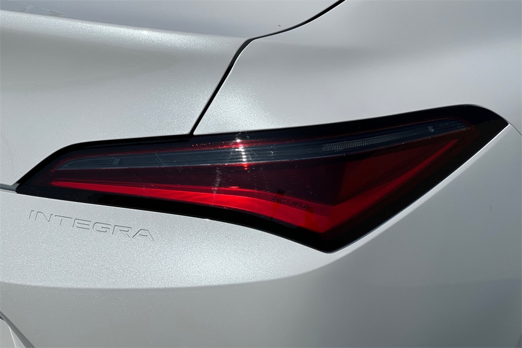 2025 Acura Integra Base photo 29