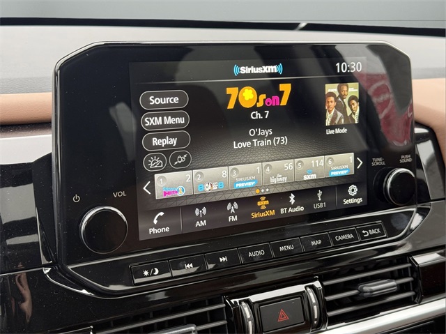 2025 Nissan Pathfinder Platinum photo 17