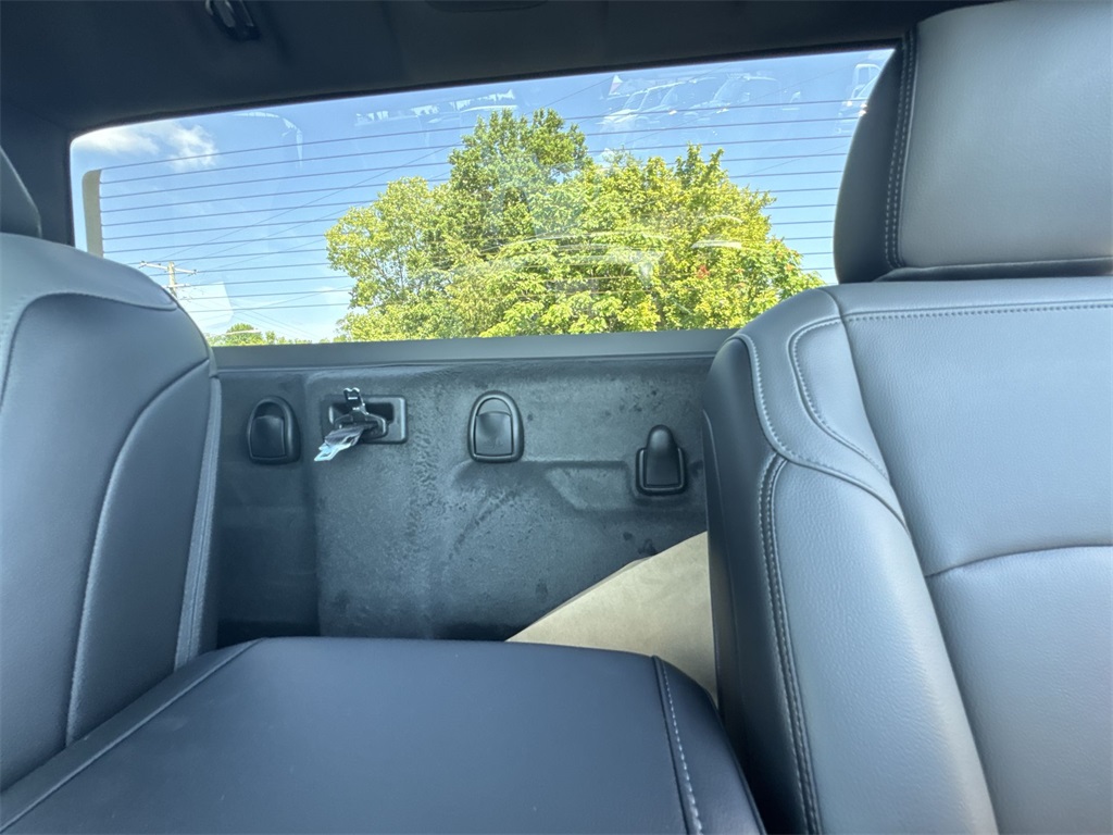 2025 Ram 4500 Tradesman photo 7