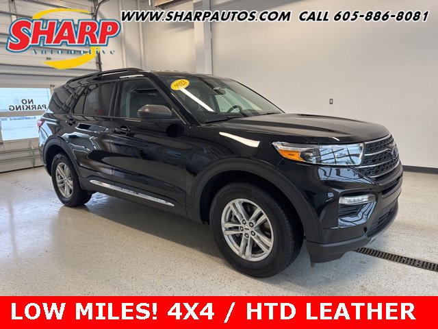 2023 Ford Explorer XLT's photo