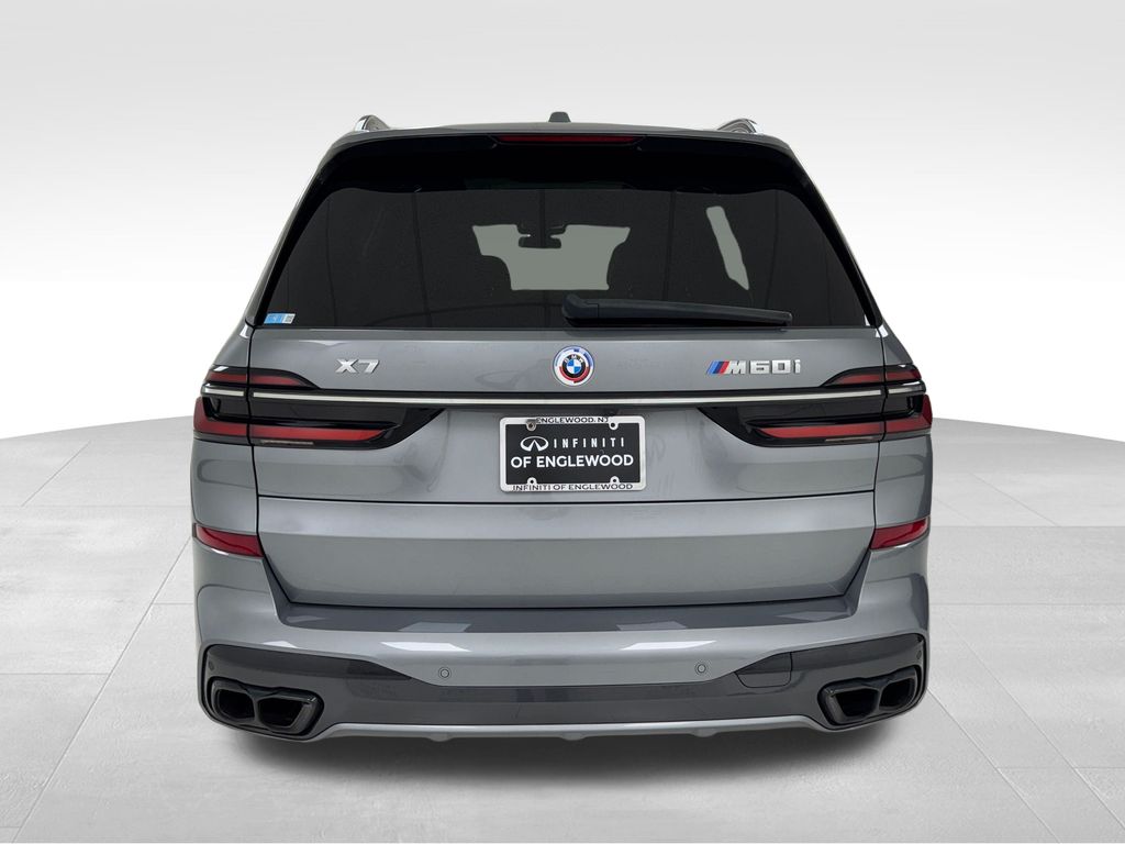 2023 Bmw X7 M 60i photo 3