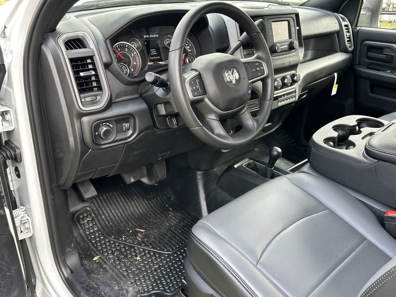 2024 Ram 4500 SLT photo 18