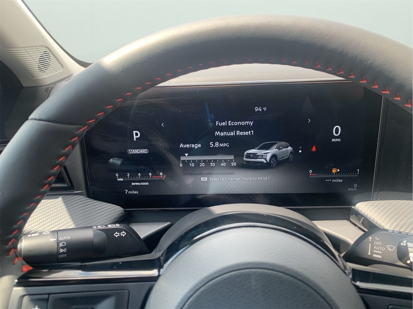 2025 Nissan Kicks SR photo 15