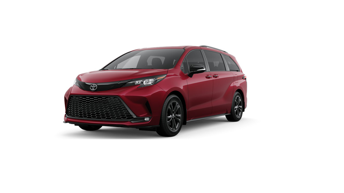 2026 Toyota Sienna XSE's photo