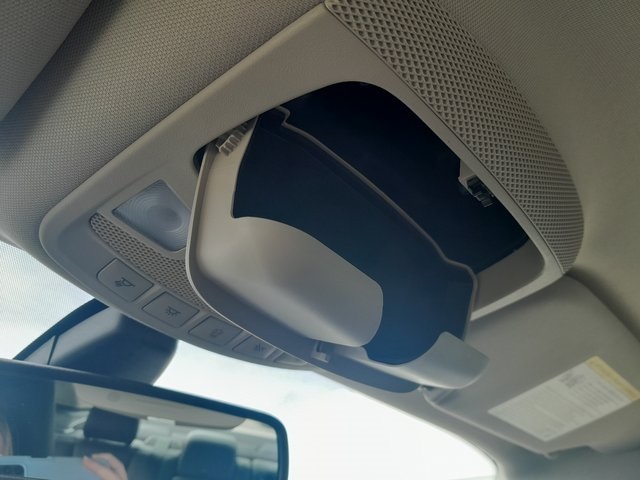 2019 Ford Fusion Energi Titanium photo 31