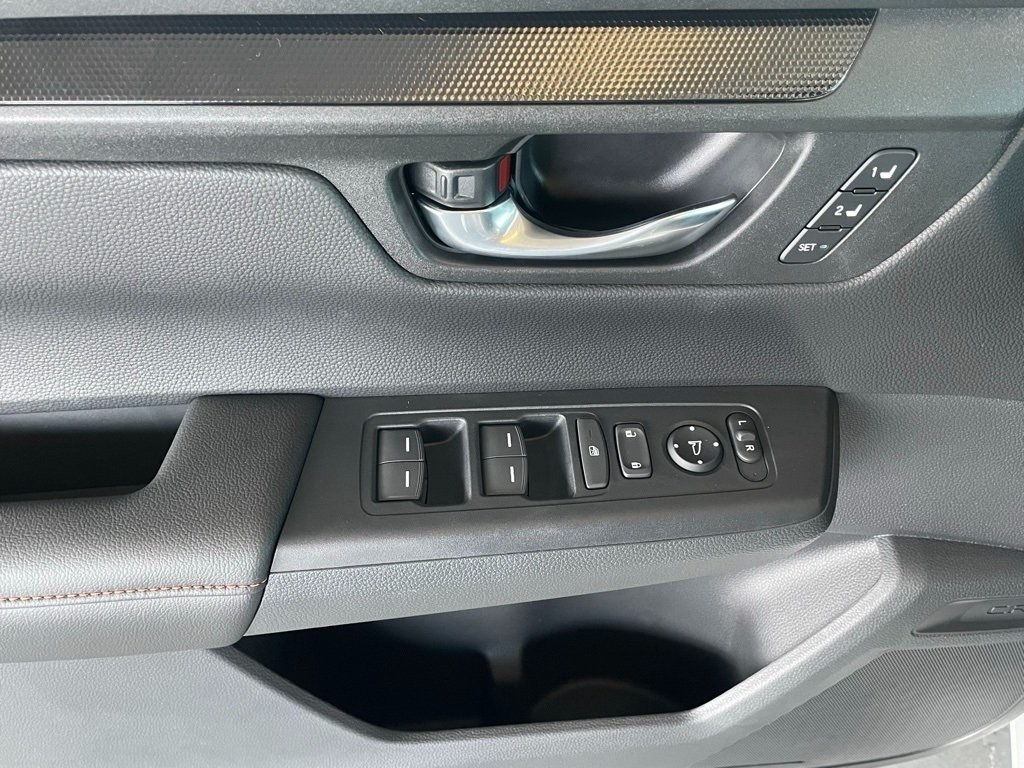 2026 Honda CR-V Hybrid Sport-L photo 23