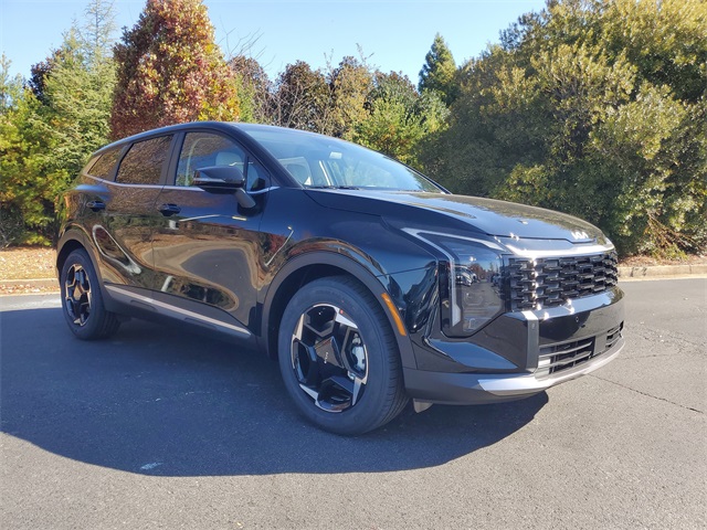 2026 Kia Sportage EX photo 2