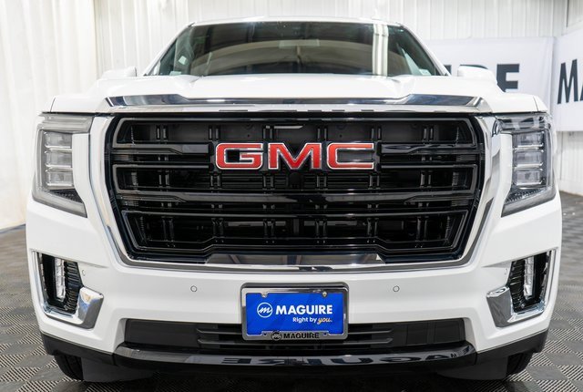 2024 Gmc Yukon SLE photo 3