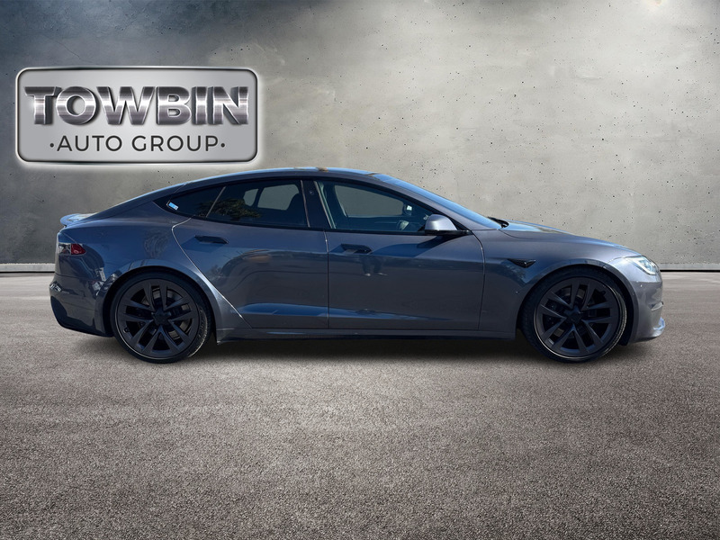 2021 Tesla Model S Plaid photo 3