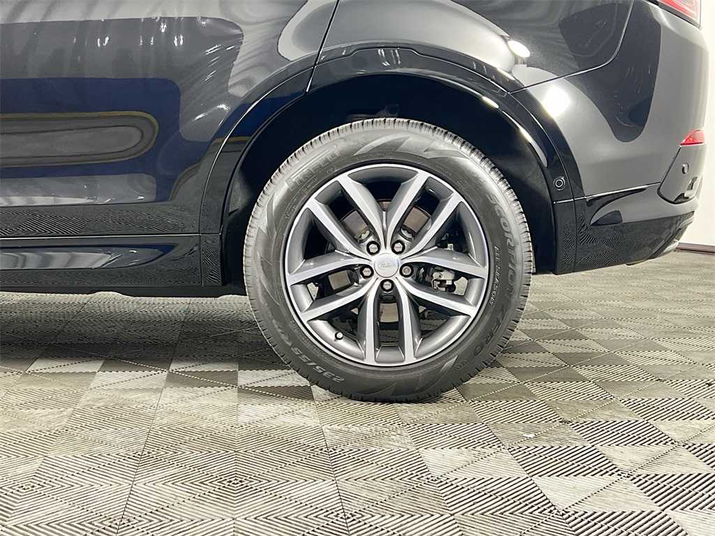 2025 Land Rover Discovery Sport Dynamic SE photo 29