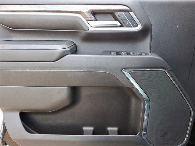 2024 Chevrolet Silverado 3500HD LTZ photo 11