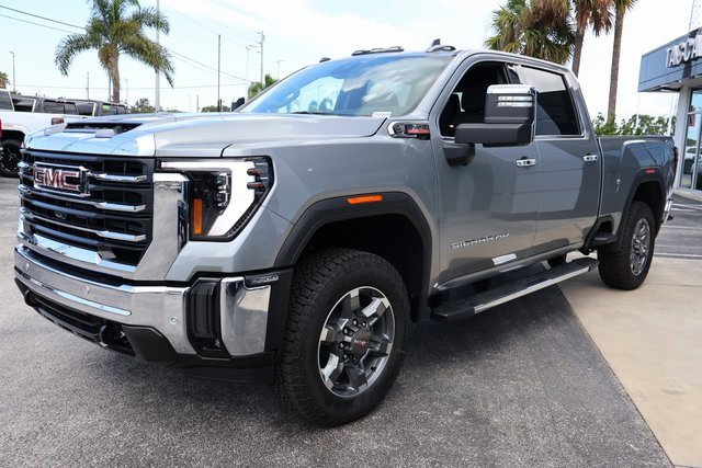 2025 Gmc Sierra 2500 HD SLT photo 4