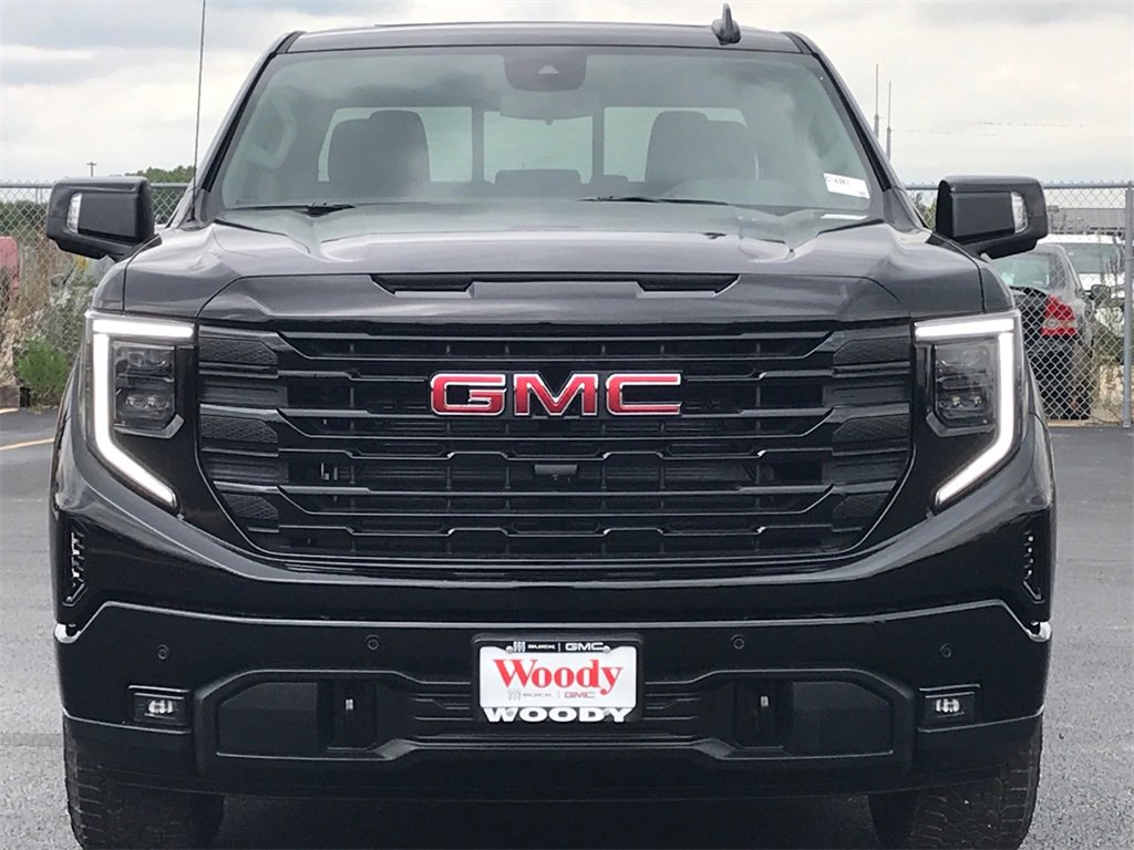 2026 GMC SIERRA - Image 2