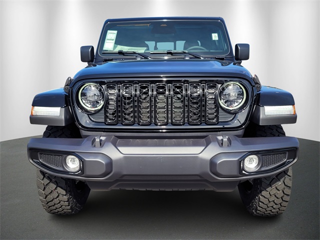 2026 Jeep Gladiator Willys photo 2
