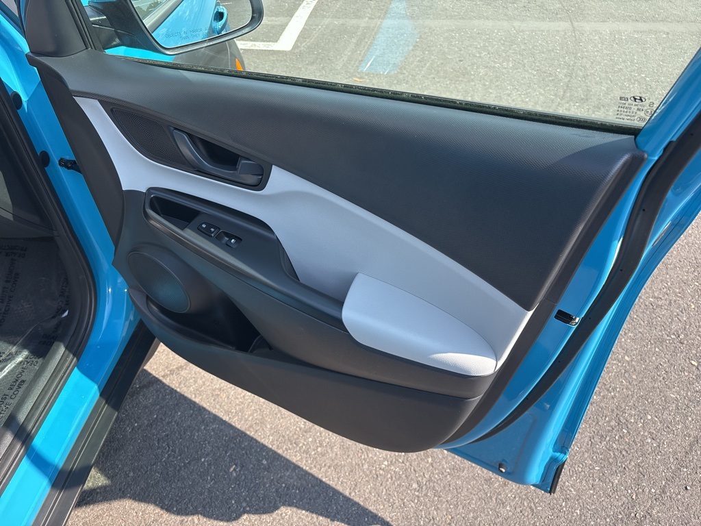 2023 Hyundai Kona SEL photo 14