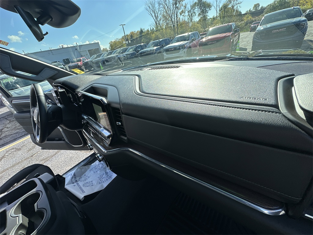 2024 GMC SIERRA - Image 21