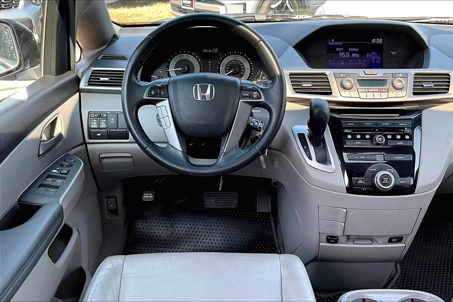 2012 Honda Odyssey EX-L photo 5