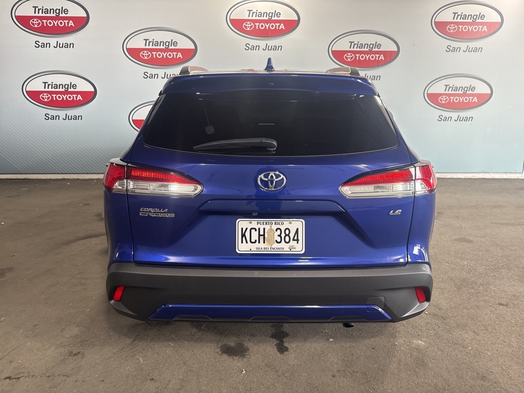 2023 Toyota Corolla Cross LE photo 5