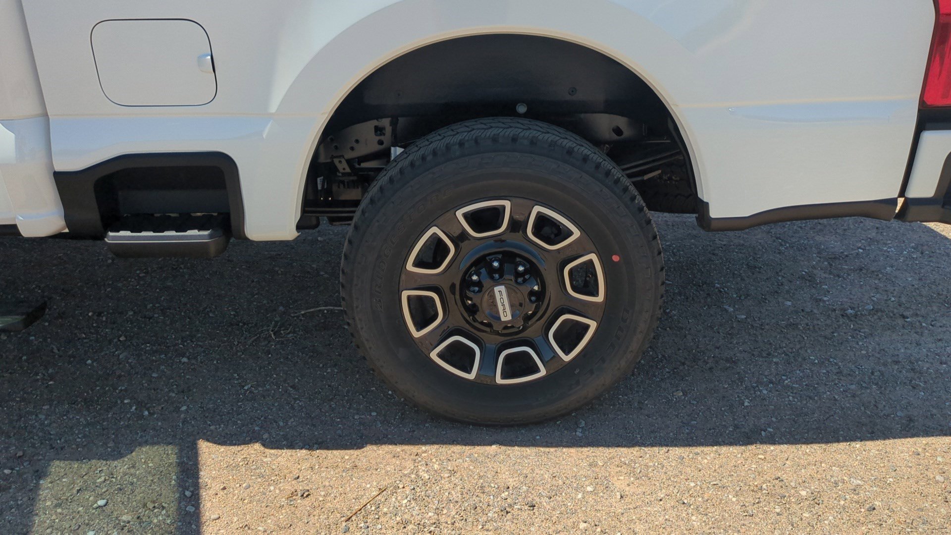 2025 Ford F-250 Platinum photo 11