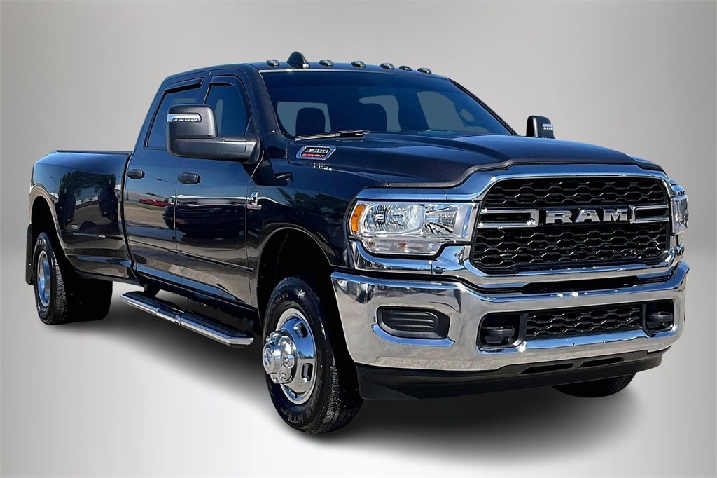 2024 RAM 3500 Tradesman's photo